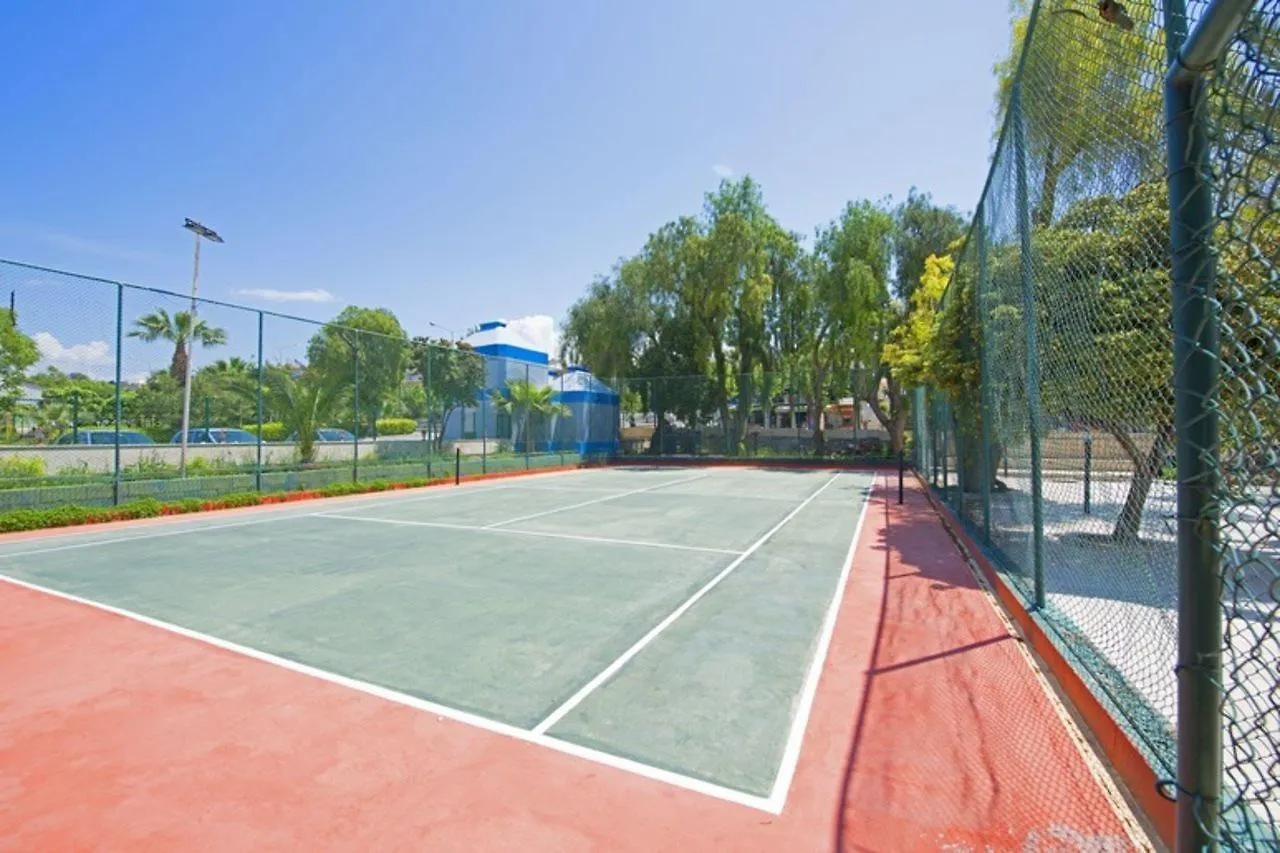 Otel Ada Newday Resort Kuşadası