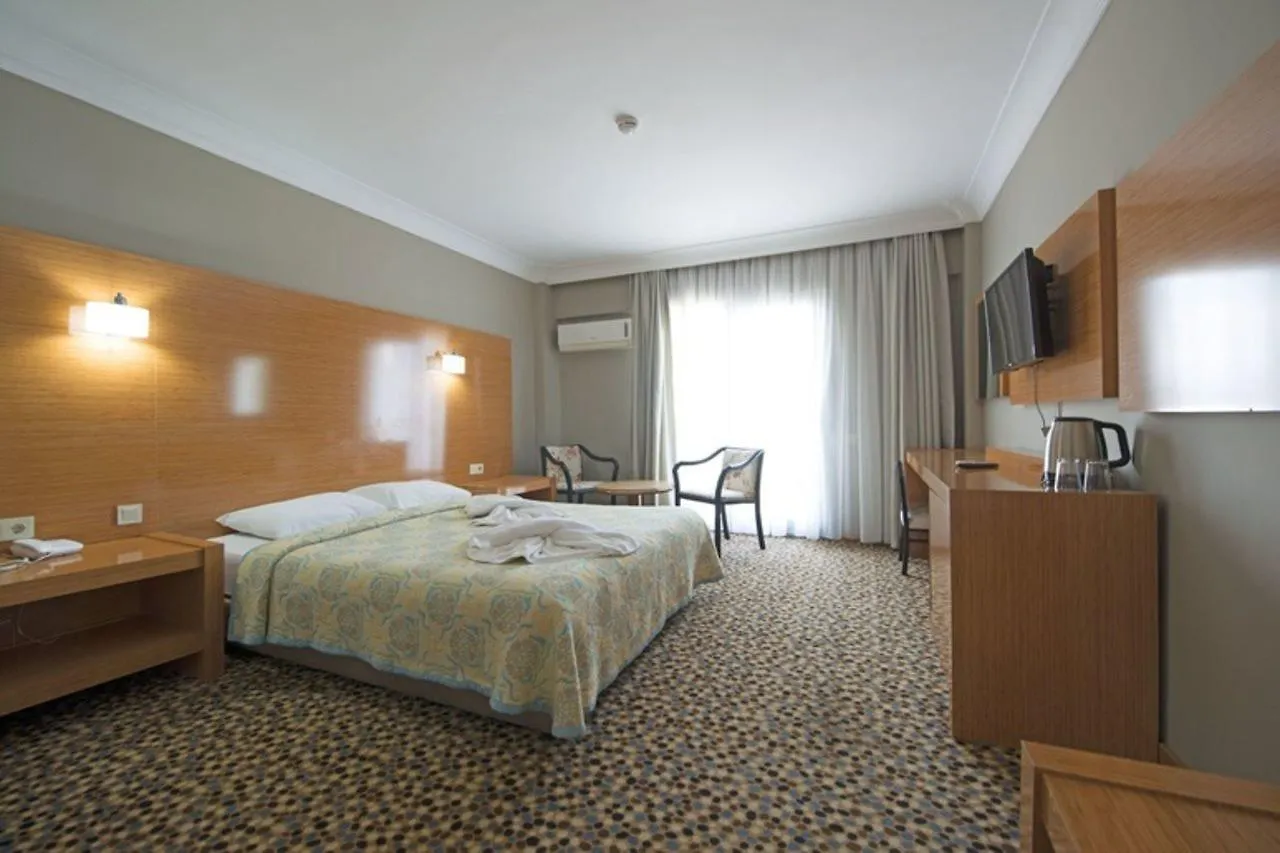 Ada Newday Resort Kuşadası Otel